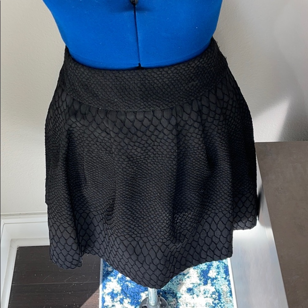 Black Jennifer Lopez skirt